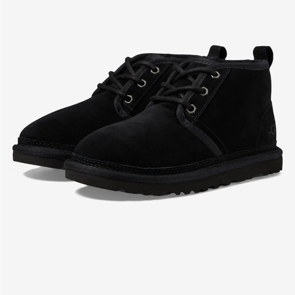 Ugg neumel lace up sneakers boots new in box size 10